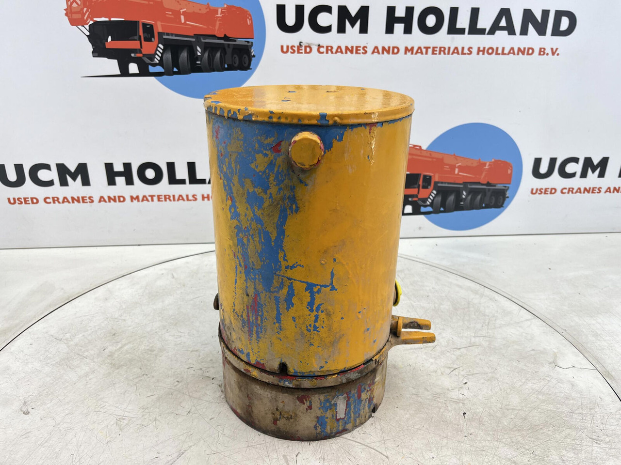 Krupp 70 GMT electric swivel - النظام الكهربائي - موبايل كرين: صور 1 Krupp 70 GMT electric swivel - النظام الكهربائي - موبايل كرين: صور 1