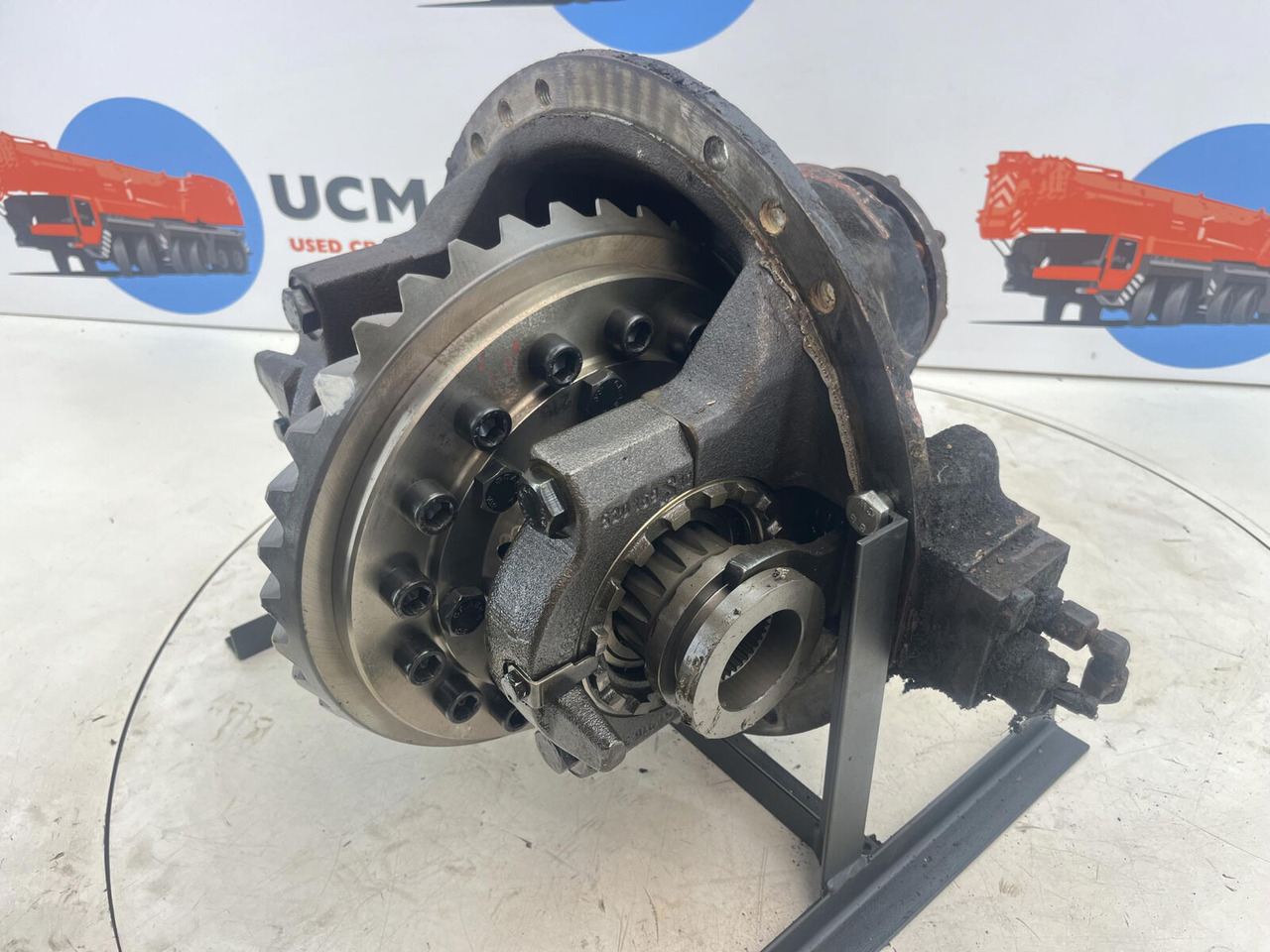 Krupp 70 GMT end differential 17x36 axle 4 - التفاضلية والعتاد - الرافعة: صور 4 Krupp 70 GMT end differential 17x36 axle 4 - التفاضلية والعتاد - الرافعة: صور 4