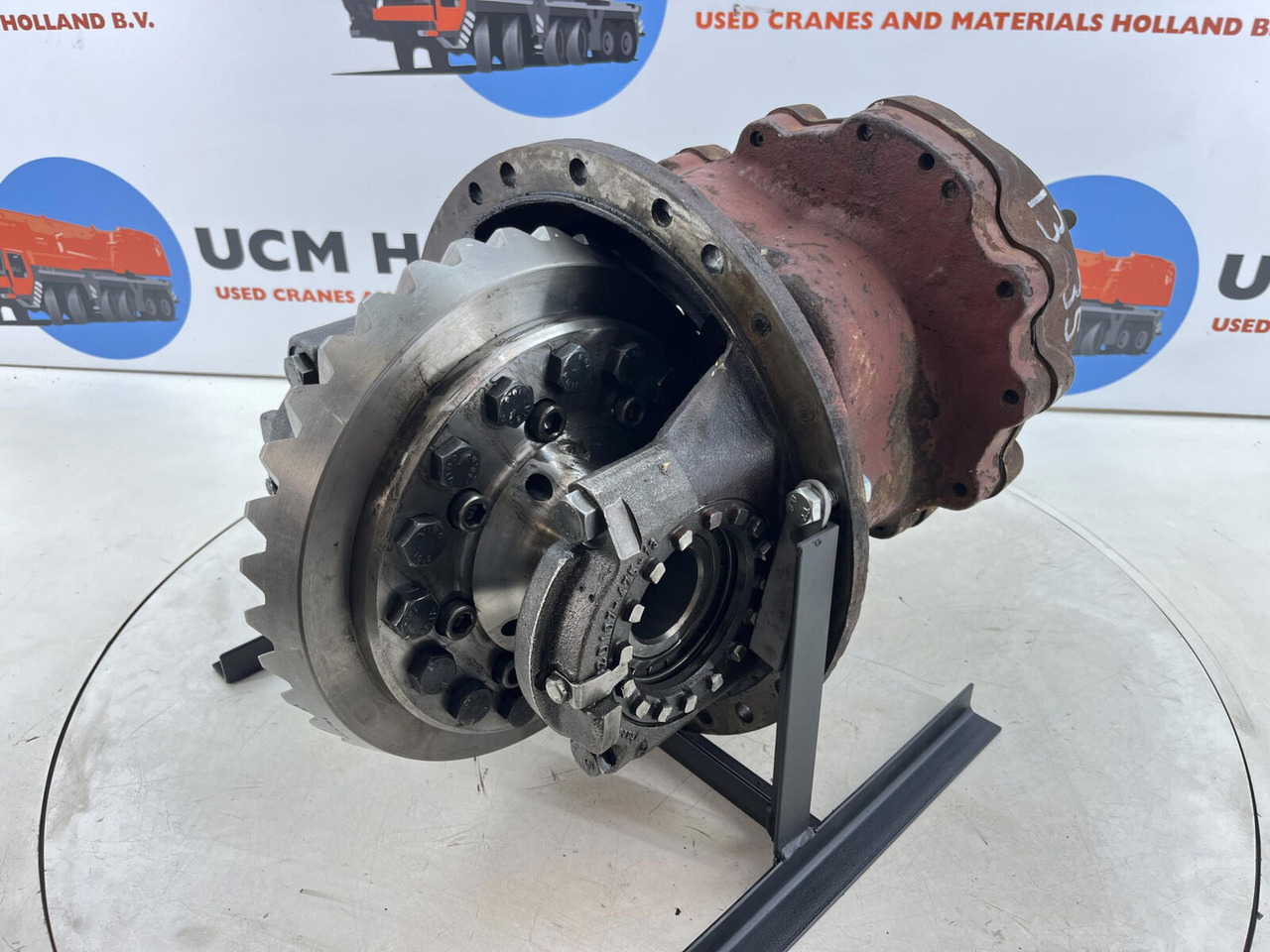 Krupp 70 GMT mid differential 13x35 axle 2 - التفاضلية والعتاد - موبايل كرين: صور 2 Krupp 70 GMT mid differential 13x35 axle 2 - التفاضلية والعتاد - موبايل كرين: صور 2