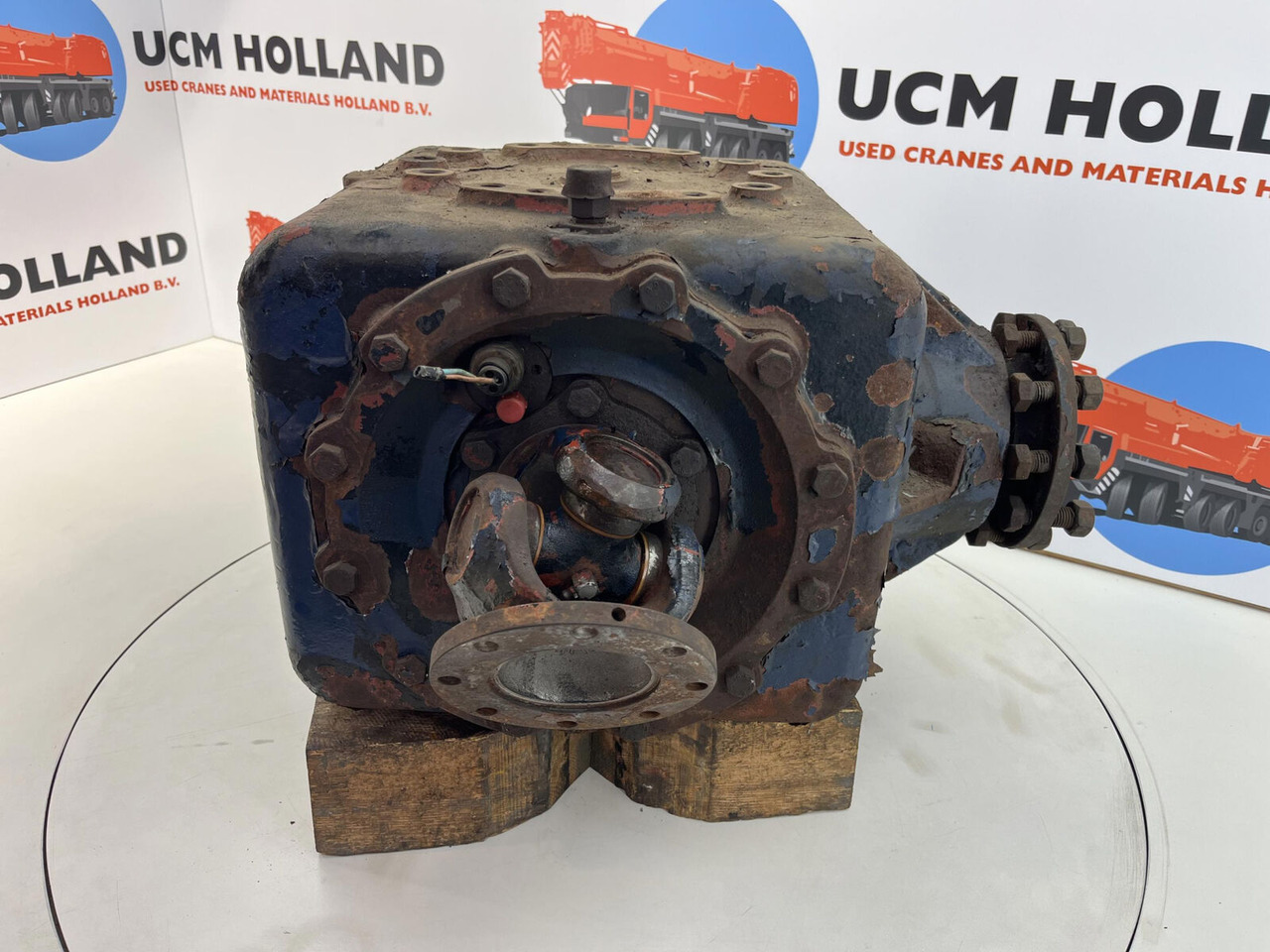 Krupp KMK 4070 diff box - التفاضلية والعتاد - موبايل كرين: صور 1 Krupp KMK 4070 diff box - التفاضلية والعتاد - موبايل كرين: صور 1