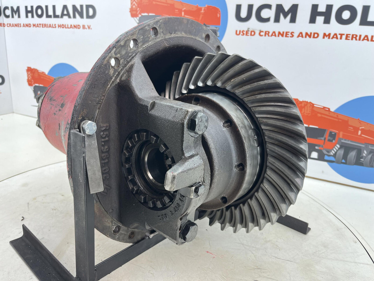 Krupp KMK 5100 end differential 17x36 axle 5 - التفاضلية والعتاد - موبايل كرين: صور 1 Krupp KMK 5100 end differential 17x36 axle 5 - التفاضلية والعتاد - موبايل كرين: صور 1