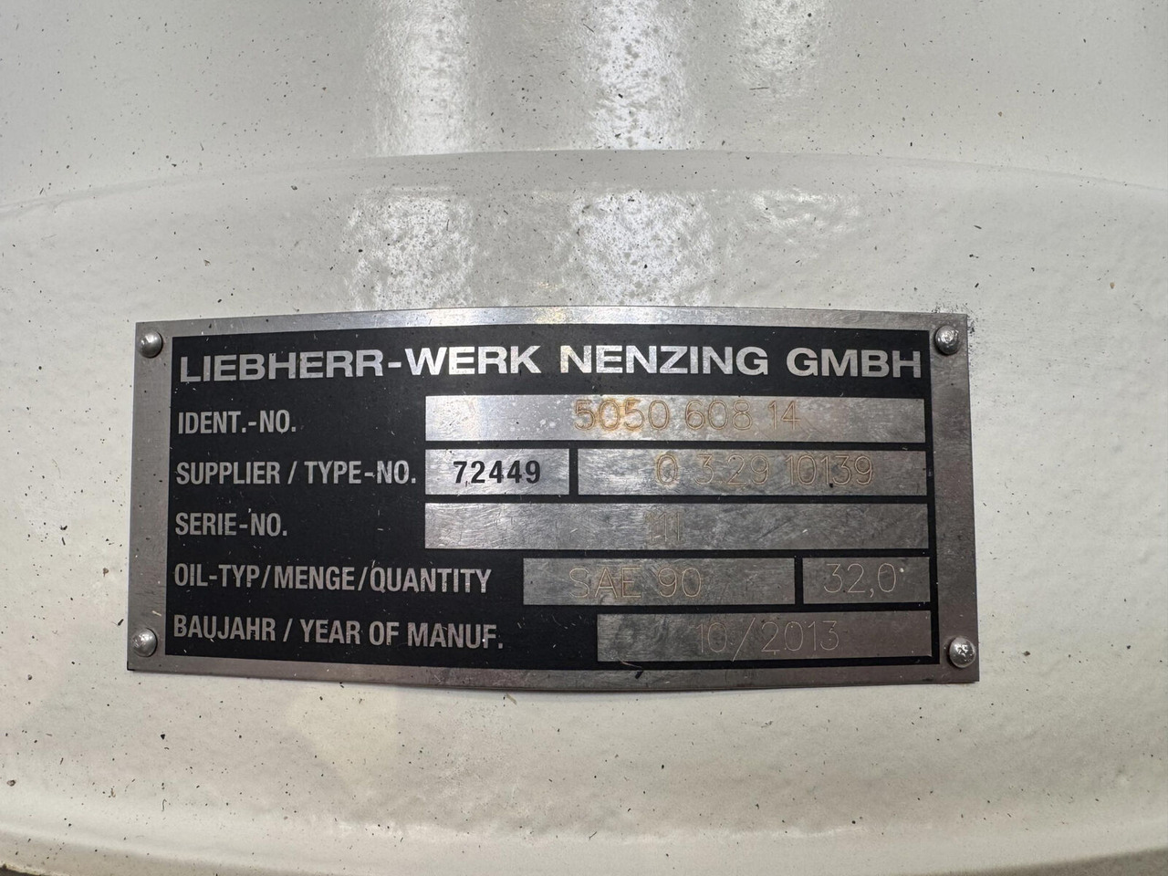 Liebherr LHM slew gear - محرك سوينغ - موبايل كرين: صور 5 Liebherr LHM slew gear - محرك سوينغ - موبايل كرين: صور 5