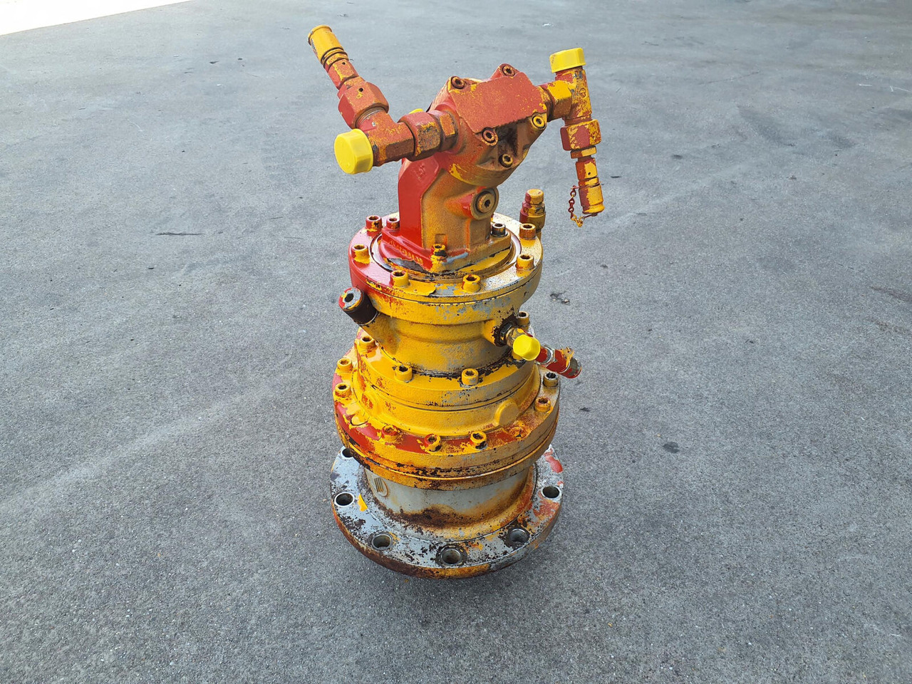 Liebherr LTM 1040-2.1 slew gear - محرك سوينغ - موبايل كرين: صور 3 Liebherr LTM 1040-2.1 slew gear - محرك سوينغ - موبايل كرين: صور 3