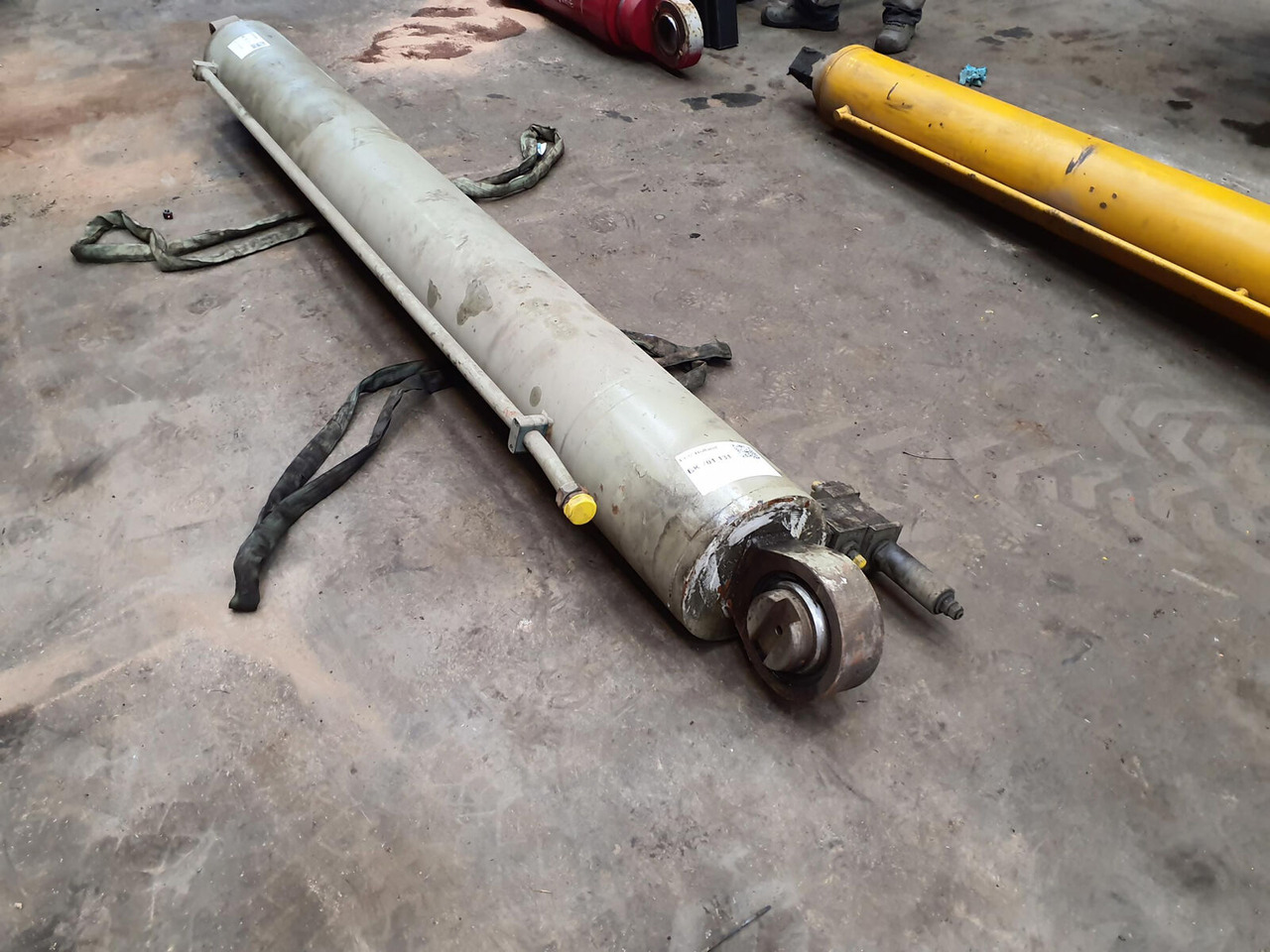Liebherr LTM 1045 Boomcylinder - الاسطوانة الهيدروليكية - موبايل كرين: صور 3 Liebherr LTM 1045 Boomcylinder - الاسطوانة الهيدروليكية - موبايل كرين: صور 3