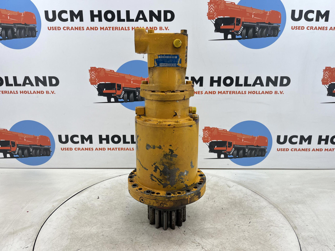 Liebherr LTM 1050-1 Slewing gear - محرك سوينغ - موبايل كرين: صور 2 Liebherr LTM 1050-1 Slewing gear - محرك سوينغ - موبايل كرين: صور 2