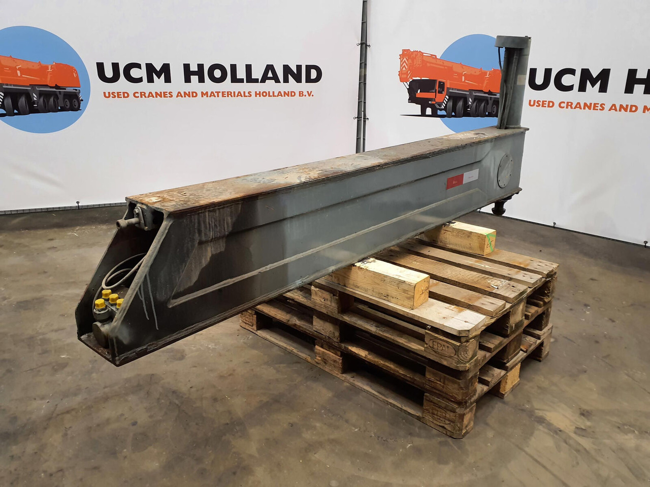 Liebherr LTM 1050-1 sliding beam complete front - تعليق - موبايل كرين: صور 4 Liebherr LTM 1050-1 sliding beam complete front - تعليق - موبايل كرين: صور 4