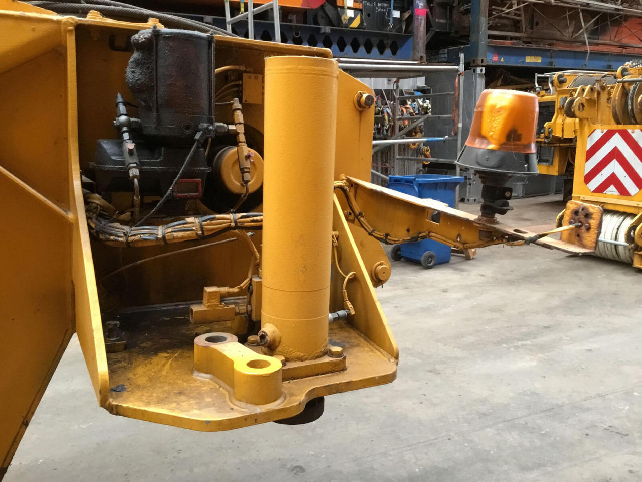 Liebherr LTM 1060-2 counterweight cylinder - الاسطوانة الهيدروليكية - موبايل كرين: صور 2 Liebherr LTM 1060-2 counterweight cylinder - الاسطوانة الهيدروليكية - موبايل كرين: صور 2