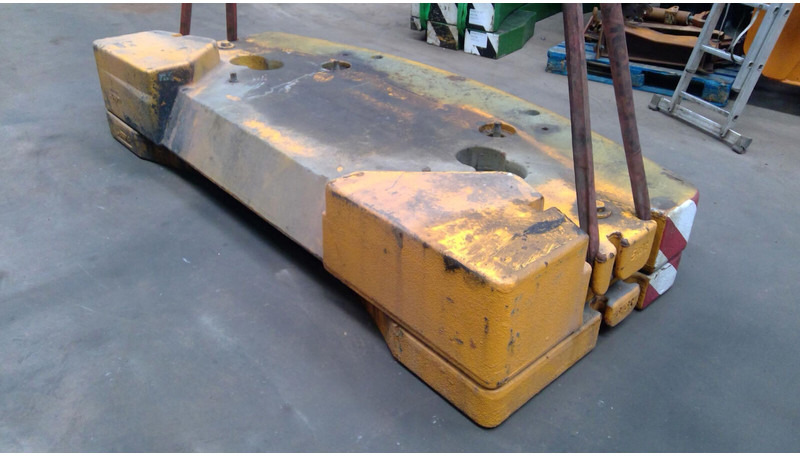 Liebherr LTM 1080-1 counterweight 5,8 ton - ثقل موازن - آلات البناء: صور 4 Liebherr LTM 1080-1 counterweight 5,8 ton - ثقل موازن - آلات البناء: صور 4