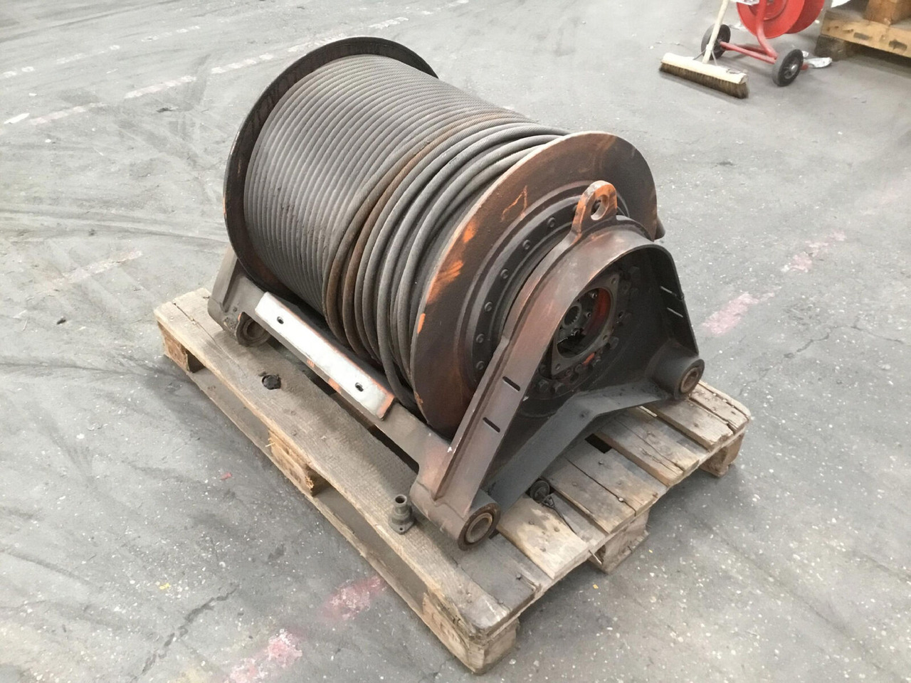 Liebherr LTM 1080-1 winch - وینچ - موبايل كرين: صور 1 Liebherr LTM 1080-1 winch - وینچ - موبايل كرين: صور 1
