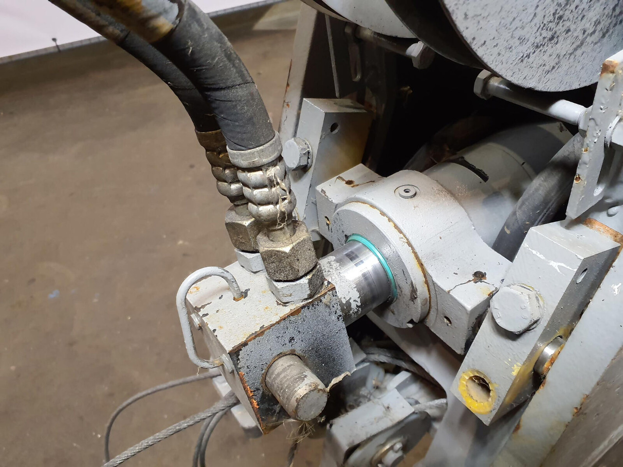 Liebherr LTM 1090-2 outrigger beam rear - تعليق - الرافعة: صور 5 Liebherr LTM 1090-2 outrigger beam rear - تعليق - الرافعة: صور 5