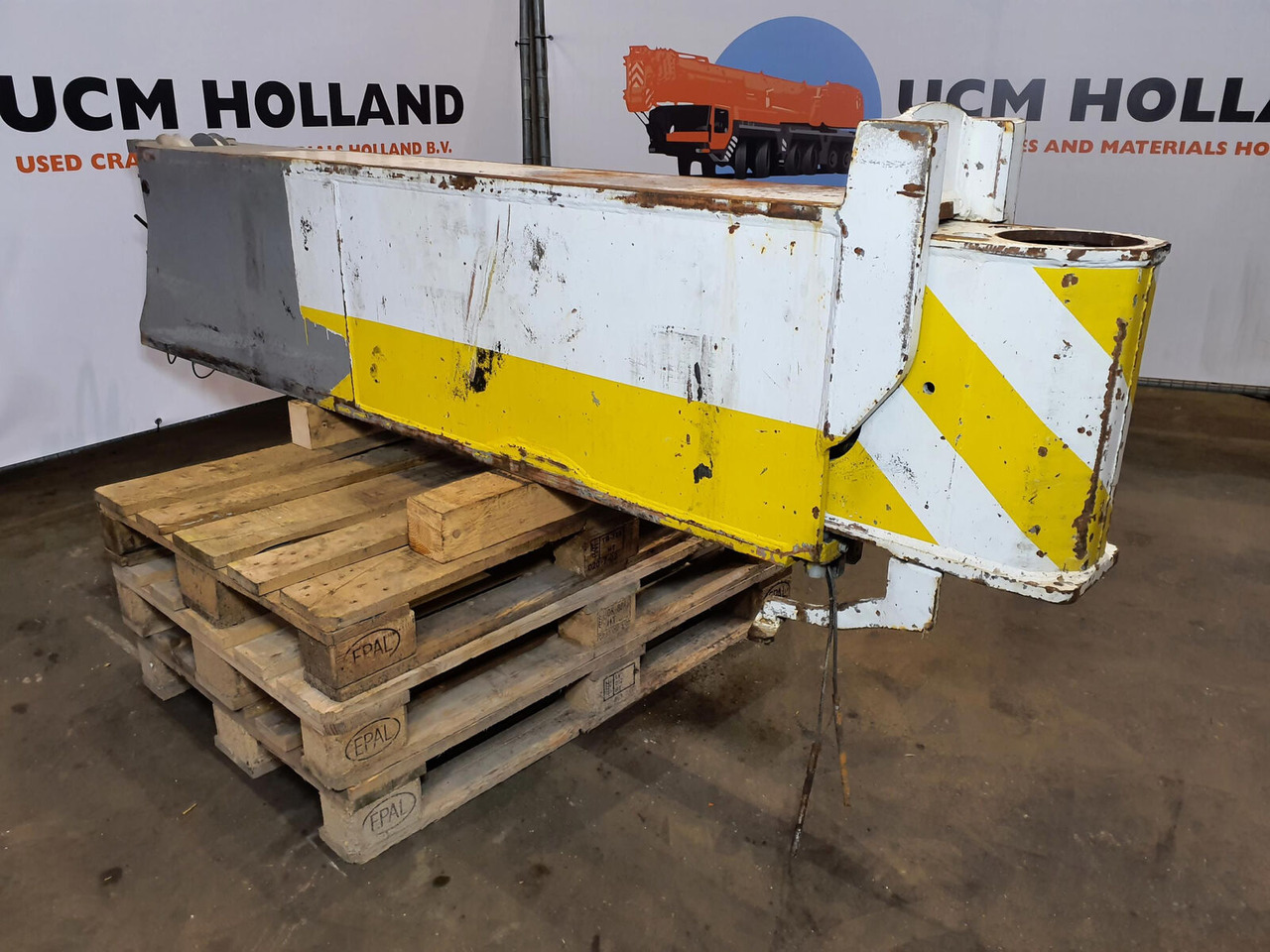 Liebherr LTM 1090-2 outrigger beam rear - تعليق - الرافعة: صور 1 Liebherr LTM 1090-2 outrigger beam rear - تعليق - الرافعة: صور 1