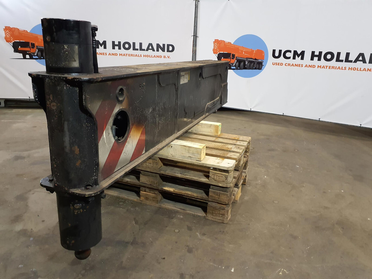 Liebherr LTM 1100-5.2 Sliding beam rear complete - تعليق - موبايل كرين: صور 2 Liebherr LTM 1100-5.2 Sliding beam rear complete - تعليق - موبايل كرين: صور 2