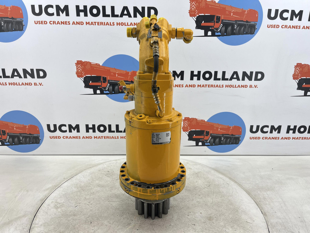 Liebherr LTM 1130-5.1 Slewing gear - محرك سوينغ - موبايل كرين: صور 3 Liebherr LTM 1130-5.1 Slewing gear - محرك سوينغ - موبايل كرين: صور 3