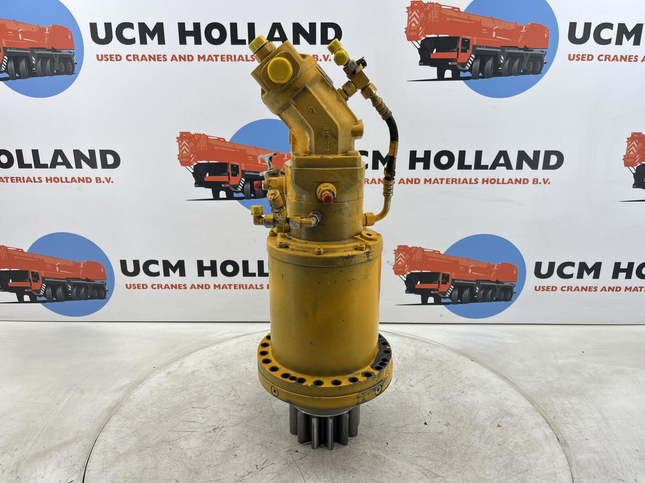 Liebherr LTM 1130-5.1 Slewing gear - محرك سوينغ - موبايل كرين: صور 2 Liebherr LTM 1130-5.1 Slewing gear - محرك سوينغ - موبايل كرين: صور 2