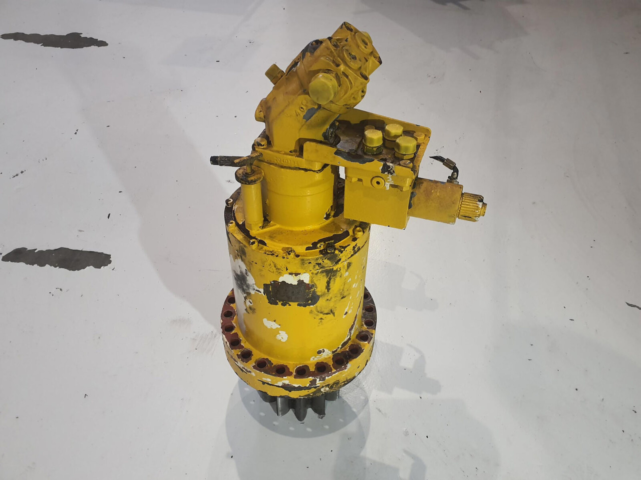 Liebherr LTM 1160/2 slew gear - محرك سوينغ - موبايل كرين: صور 1 Liebherr LTM 1160/2 slew gear - محرك سوينغ - موبايل كرين: صور 1