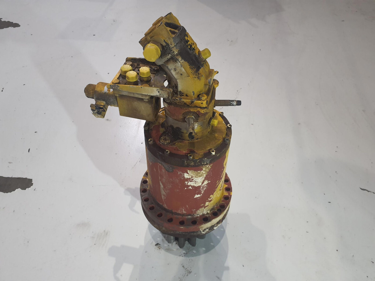 Liebherr LTM 1160/2 slew gear - محرك سوينغ - موبايل كرين: صور 3 Liebherr LTM 1160/2 slew gear - محرك سوينغ - موبايل كرين: صور 3