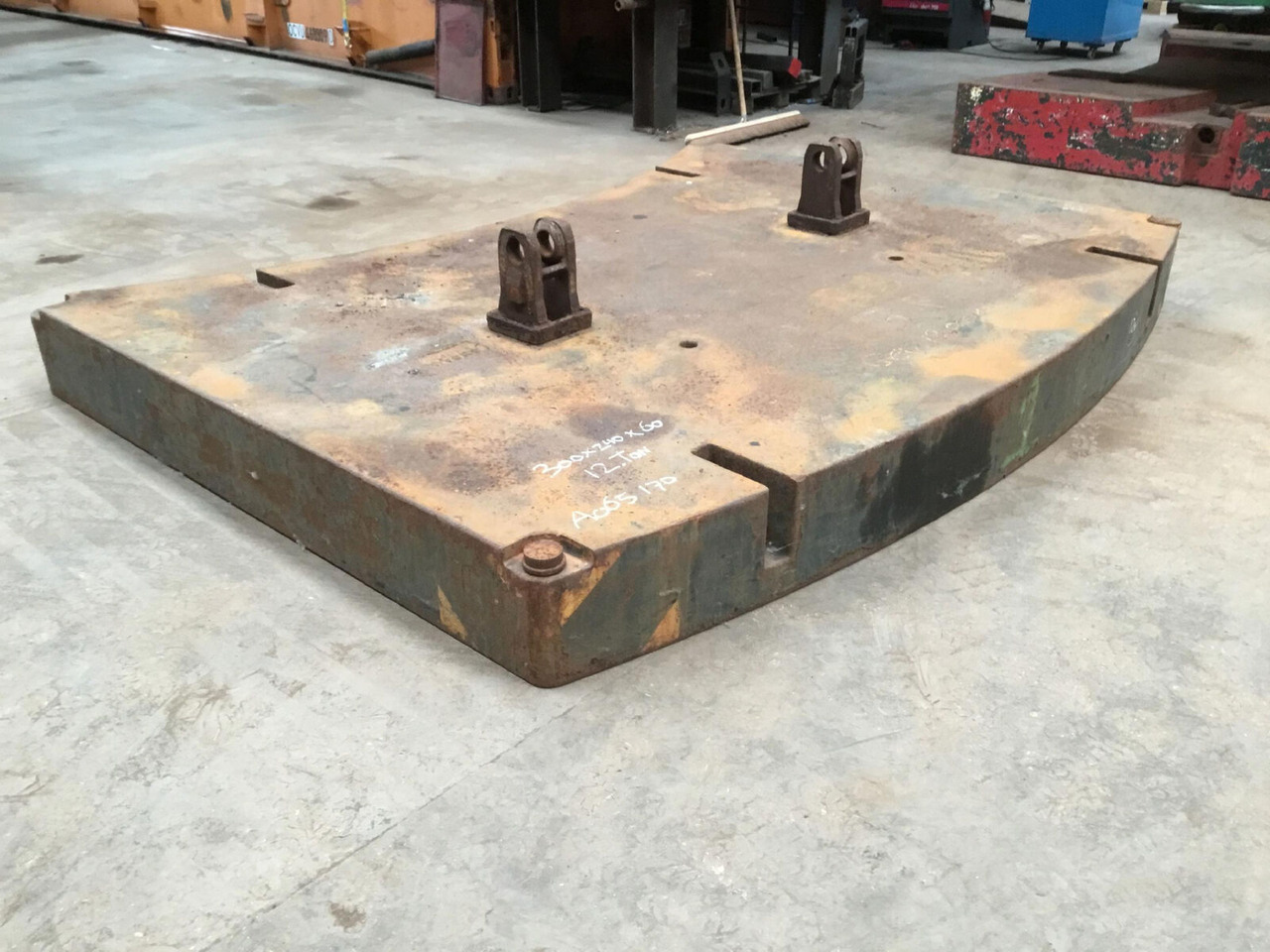 Liebherr LTM 1160 counterweight 12,0 ton - ثقل موازن - موبايل كرين: صور 1 Liebherr LTM 1160 counterweight 12,0 ton - ثقل موازن - موبايل كرين: صور 1