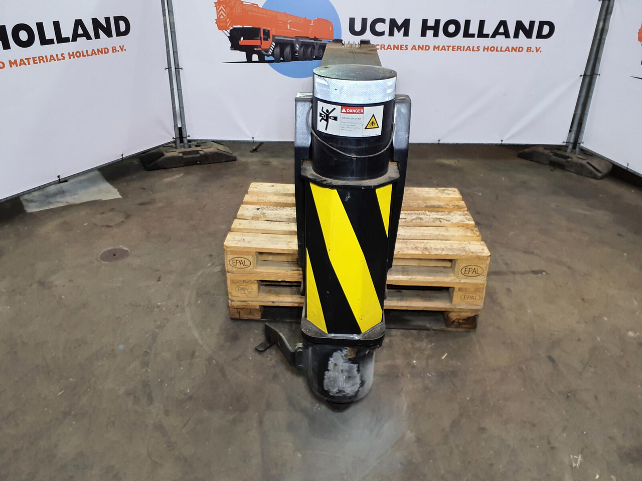 Liebherr LTM 1200/1 sliding beam rear pre assembled - تعليق - الرافعة: صور 5 Liebherr LTM 1200/1 sliding beam rear pre assembled - تعليق - الرافعة: صور 5