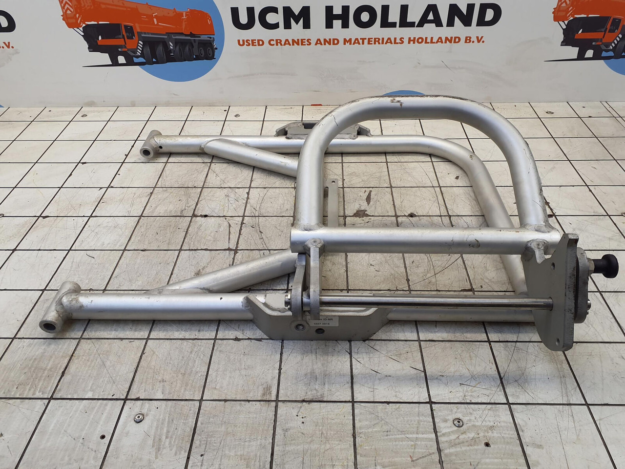 Liebherr LTM 1250-5.1 guard railing 40X500X760 - هيكل السيارة الخارجية - موبايل كرين: صور 3 Liebherr LTM 1250-5.1 guard railing 40X500X760 - هيكل السيارة الخارجية - موبايل كرين: صور 3