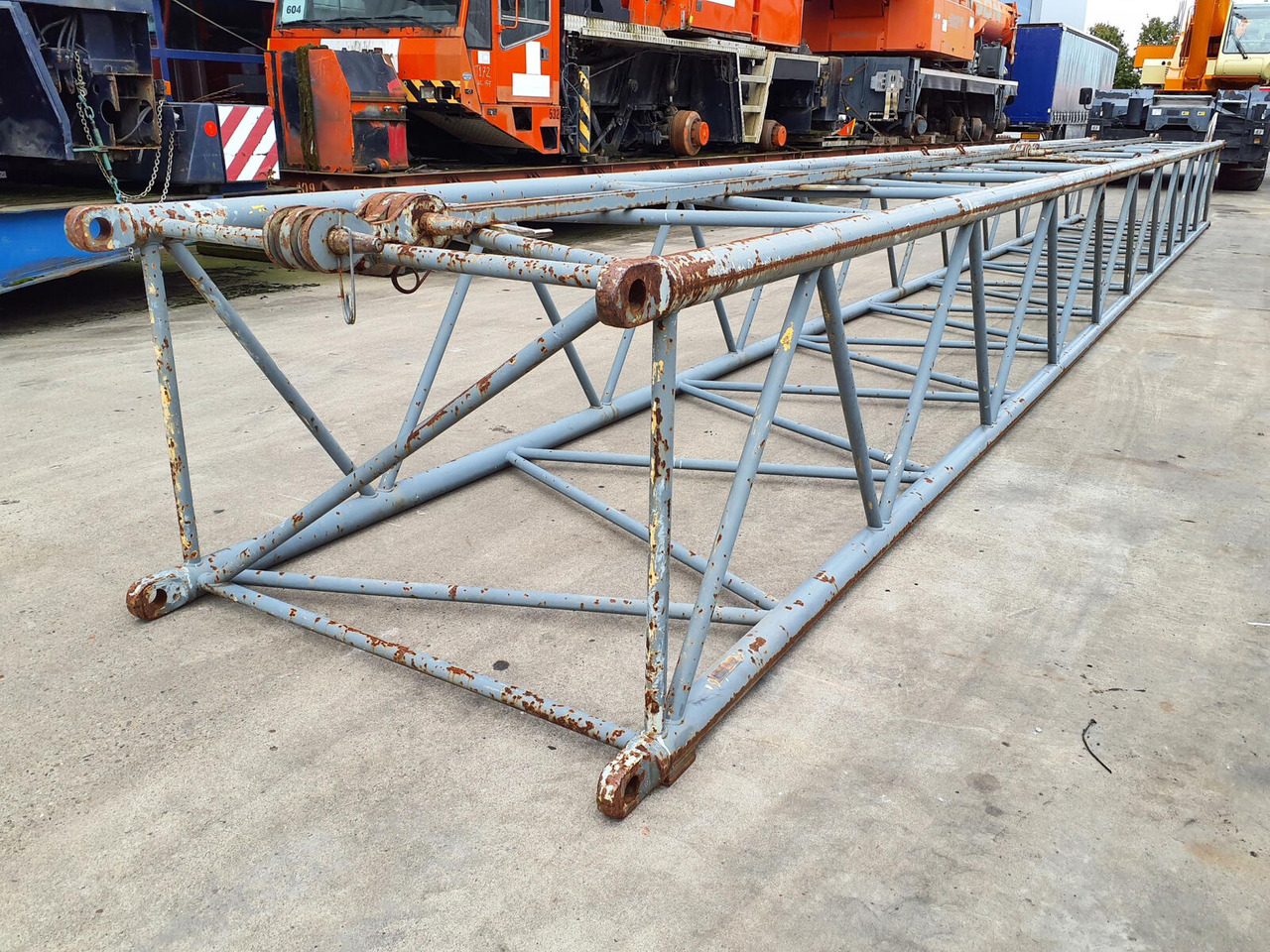 Liebherr LTM 1300 14m jib section NI - ذراع الرافعة - موبايل كرين: صور 3 Liebherr LTM 1300 14m jib section NI - ذراع الرافعة - موبايل كرين: صور 3