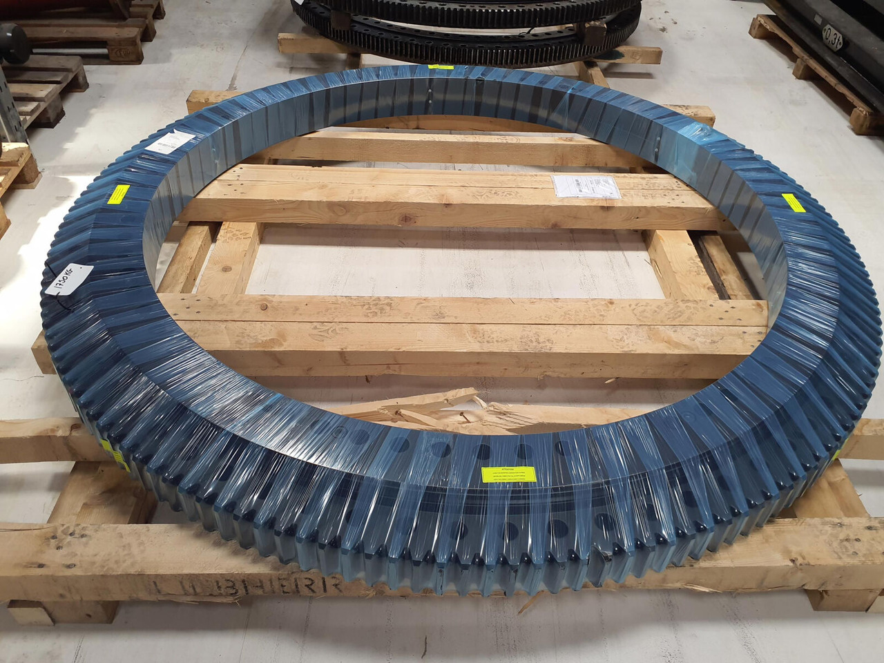 Liebherr LTM 1300 Roller slewing ring - حلقة الدوران - موبايل كرين: صور 1 Liebherr LTM 1300 Roller slewing ring - حلقة الدوران - موبايل كرين: صور 1