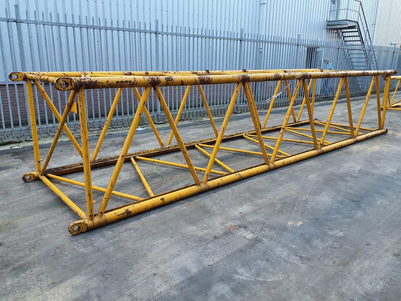 Liebherr LTM 1300 boom section 7m NA - ذراع الرافعة - رافعة برجية: صور 4 Liebherr LTM 1300 boom section 7m NA - ذراع الرافعة - رافعة برجية: صور 4