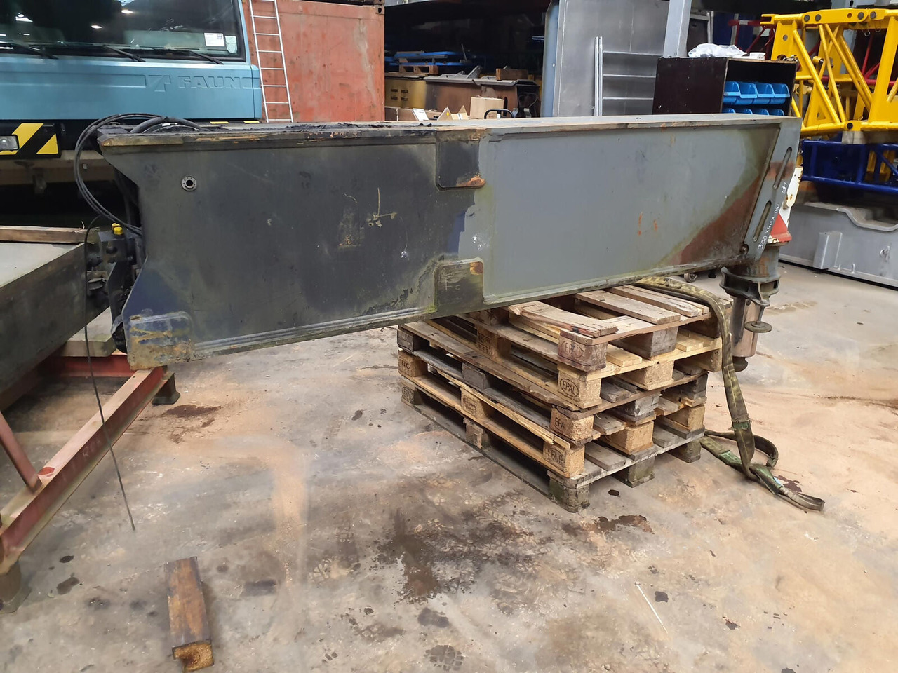 Liebherr LTM 1300 outrigger complete rear L - تعليق - موبايل كرين: صور 4 Liebherr LTM 1300 outrigger complete rear L - تعليق - موبايل كرين: صور 4