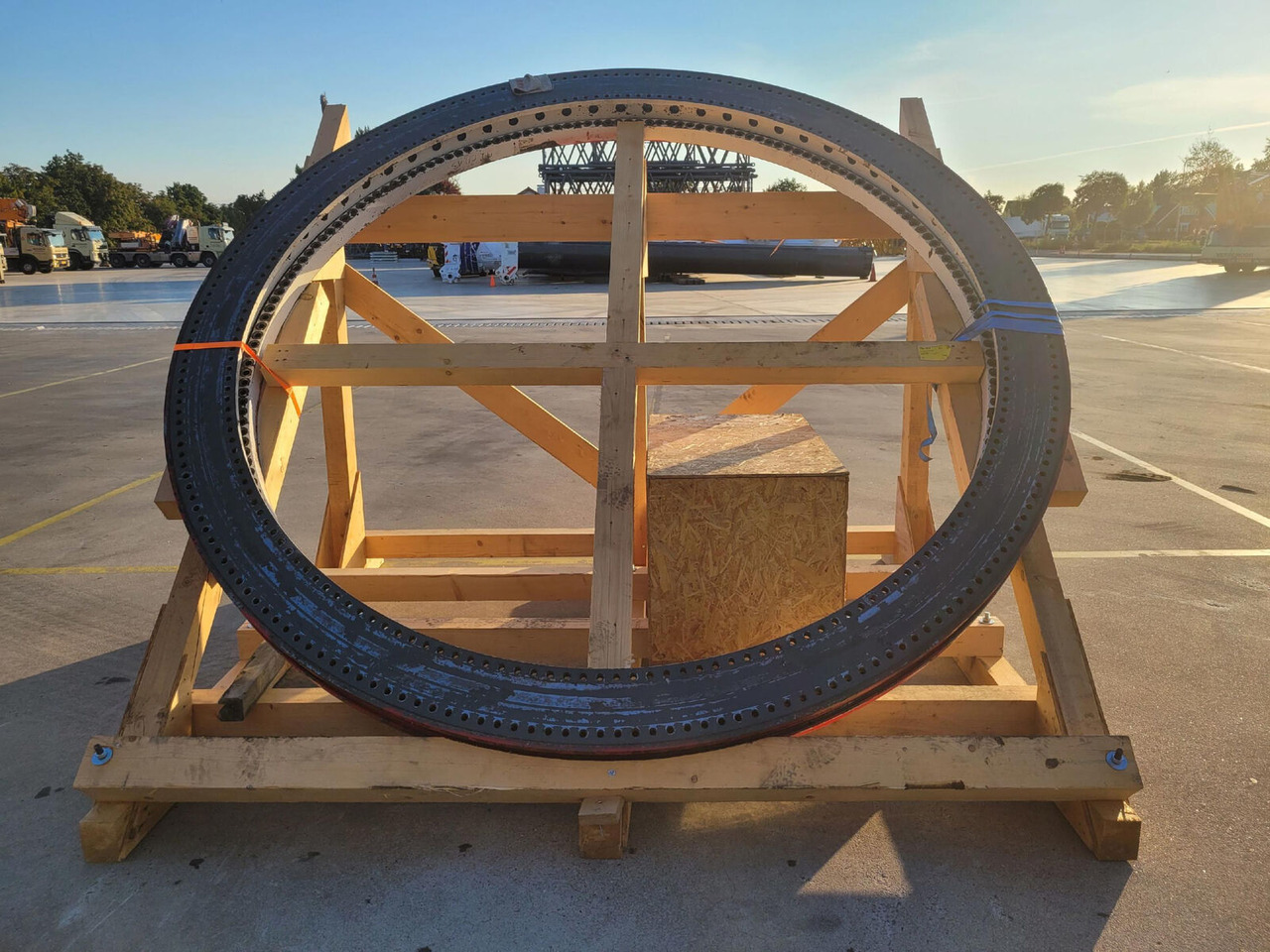 Liebherr LTM 1750-9.1 quick connection slew ring - حلقة الدوران - موبايل كرين: صور 1 Liebherr LTM 1750-9.1 quick connection slew ring - حلقة الدوران - موبايل كرين: صور 1