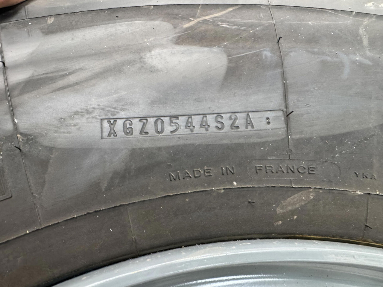 Liebherr Wheel 445/95 R25 10 12 1p - عجلات - الرافعة: صور 5 Liebherr Wheel 445/95 R25 10 12 1p - عجلات - الرافعة: صور 5