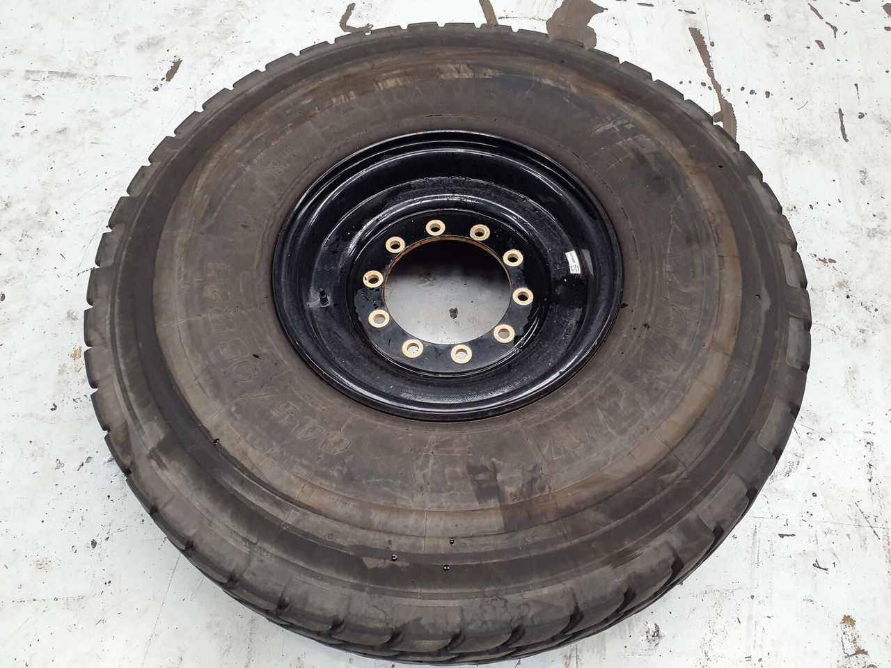 Liebherr Wheel 445/95R25 10 12 1p - عجلات - الرافعة: صور 2 Liebherr Wheel 445/95R25 10 12 1p - عجلات - الرافعة: صور 2