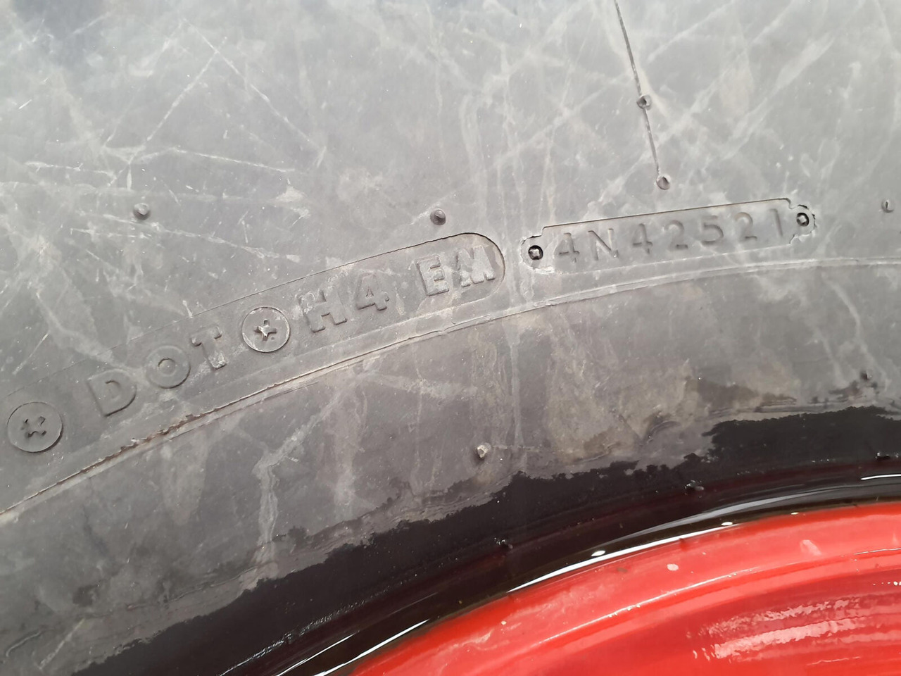Liebherr Wheel 445/95R25 10 12 1p - عجلات - الرافعة: صور 3 Liebherr Wheel 445/95R25 10 12 1p - عجلات - الرافعة: صور 3