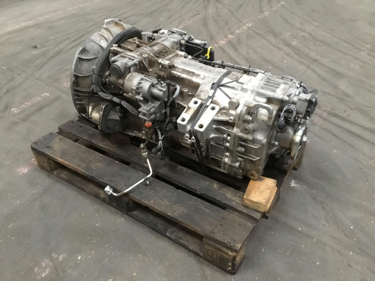 Mercedes-Benz GMK 4100, 4100-L, 5095, 5110-1, 5130 -2 gearbox G240-16 - علبة التروس - موبايل كرين: صور 4 Mercedes-Benz GMK 4100, 4100-L, 5095, 5110-1, 5130 -2 gearbox G240-16 - علبة التروس - موبايل كرين: صور 4