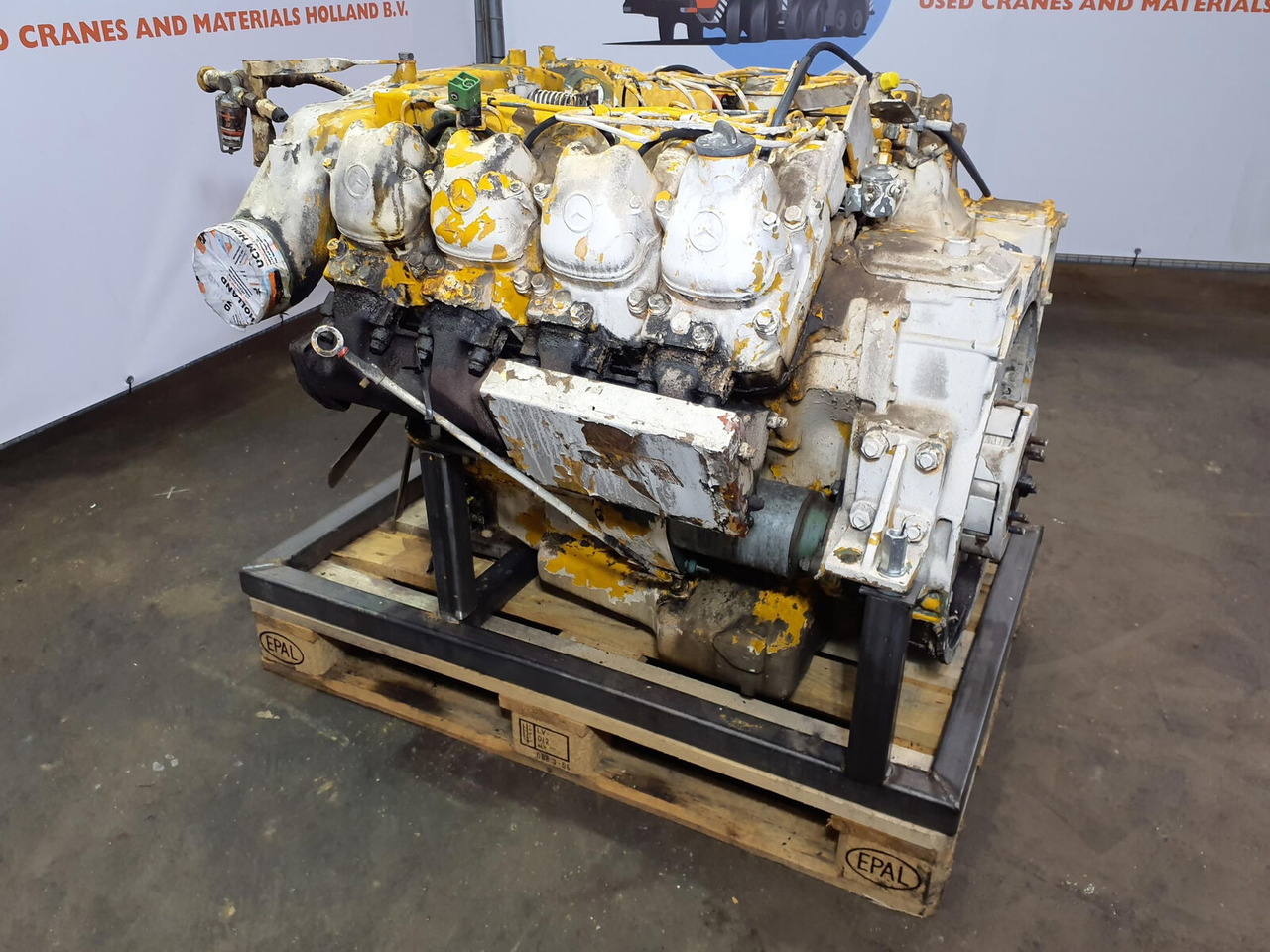 Mercedes-Benz LT 1200 Mercedes OM 402 upper engine - المحرك - موبايل كرين: صور 5 Mercedes-Benz LT 1200 Mercedes OM 402 upper engine - المحرك - موبايل كرين: صور 5