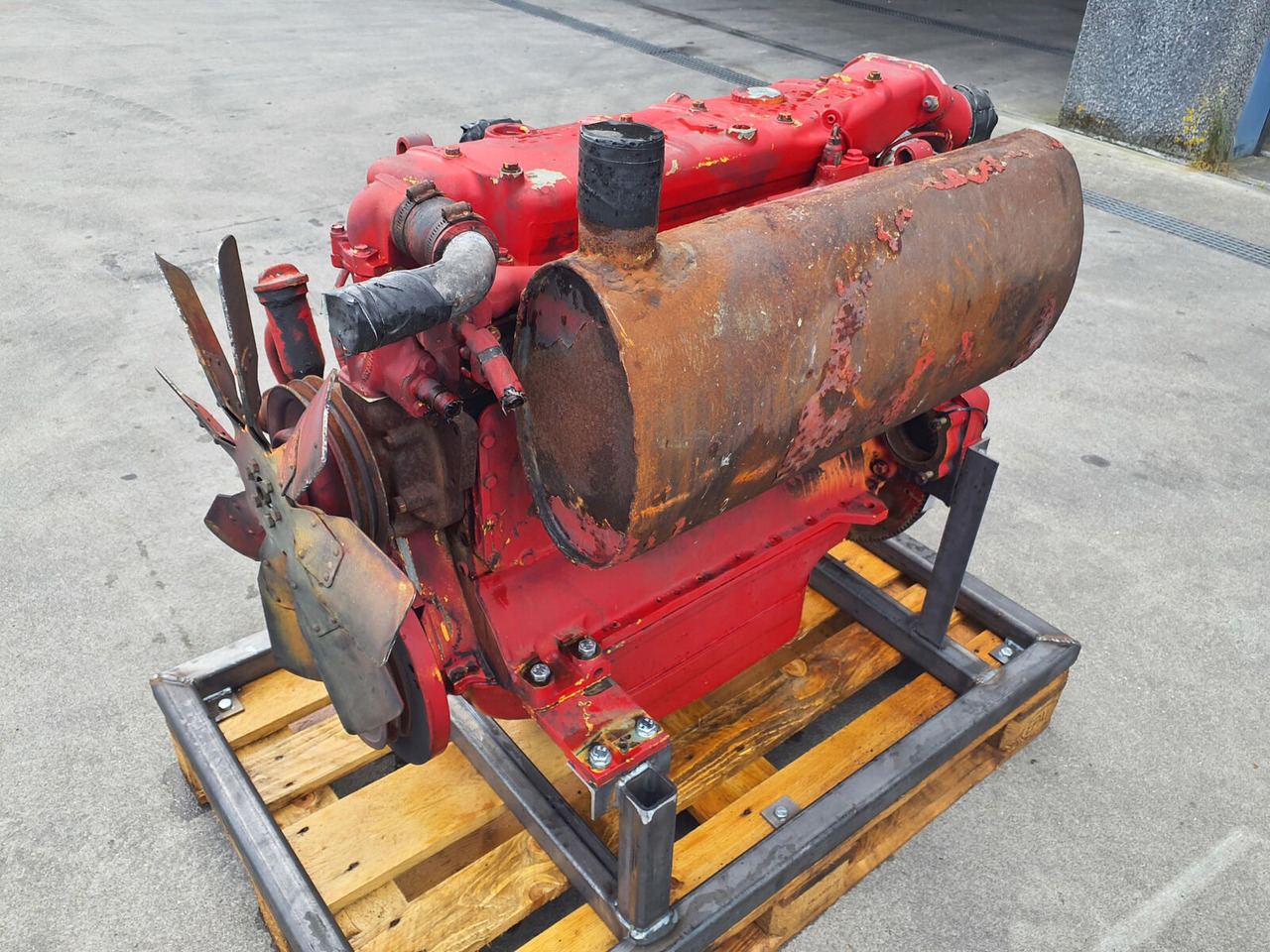 Mercedes-Benz LTM 1060 engine Mercedes OM 352 - المحرك - موبايل كرين: صور 4 Mercedes-Benz LTM 1060 engine Mercedes OM 352 - المحرك - موبايل كرين: صور 4