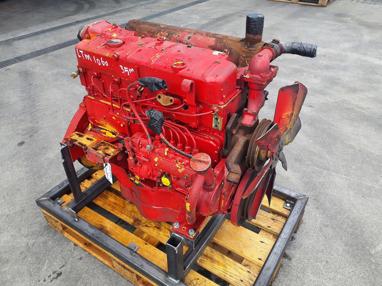 Mercedes-Benz LTM 1060 engine Mercedes OM 352 - المحرك - موبايل كرين: صور 1 Mercedes-Benz LTM 1060 engine Mercedes OM 352 - المحرك - موبايل كرين: صور 1