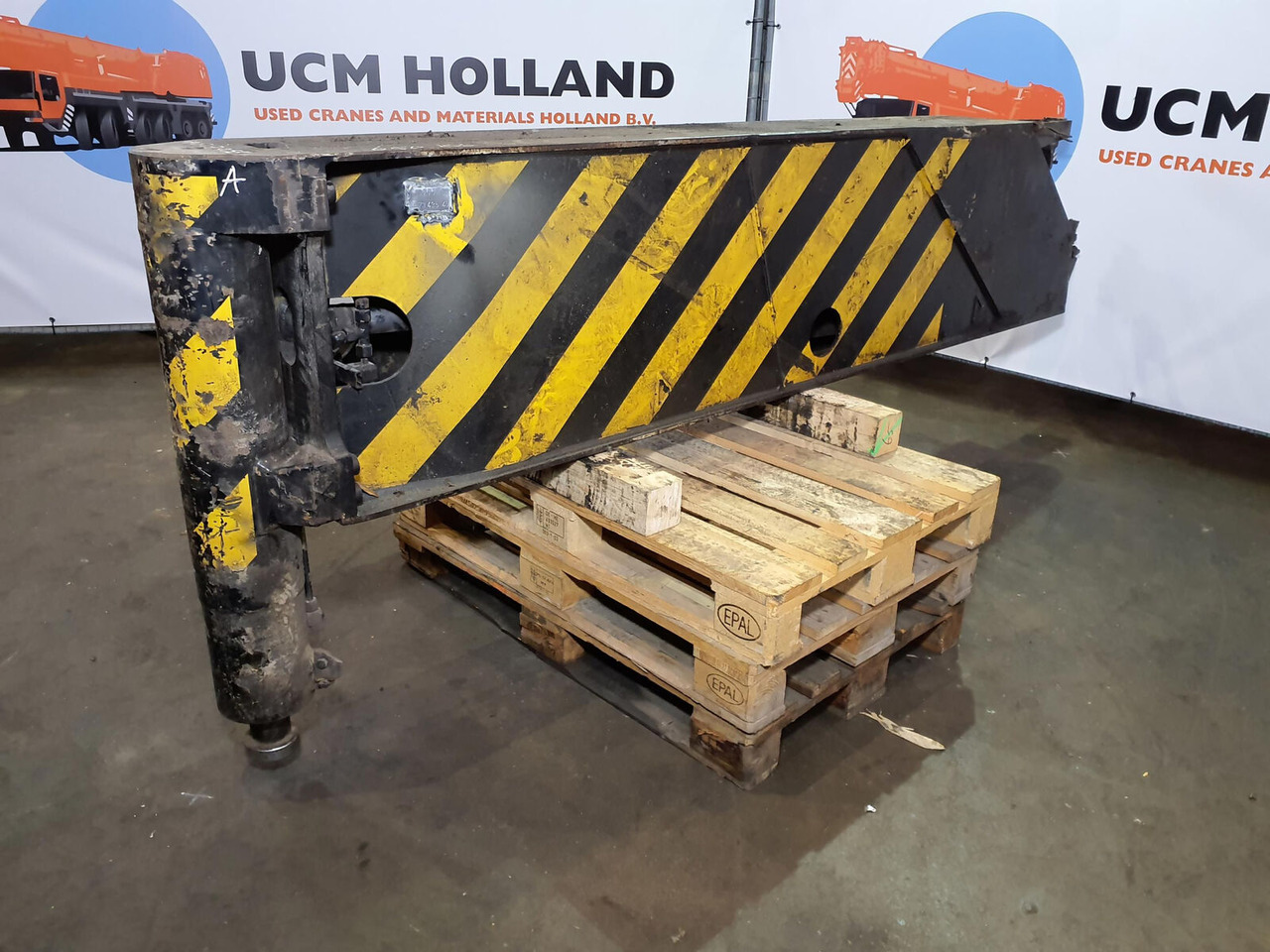 Terex AC 100 outrigger beam complete rear - تعليق - موبايل كرين: صور 2 Terex AC 100 outrigger beam complete rear - تعليق - موبايل كرين: صور 2
