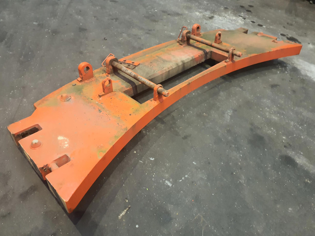 Terex AC 155 counterweight 1,15T - ثقل موازن - موبايل كرين: صور 4 Terex AC 155 counterweight 1,15T - ثقل موازن - موبايل كرين: صور 4