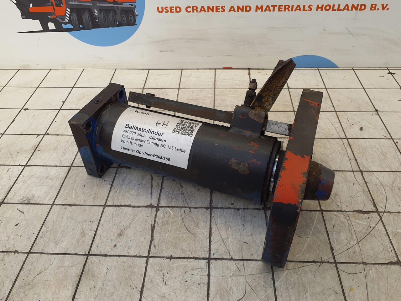 Terex AC 155 counterweight lift cylinder - الاسطوانة الهيدروليكية - موبايل كرين: صور 4 Terex AC 155 counterweight lift cylinder - الاسطوانة الهيدروليكية - موبايل كرين: صور 4