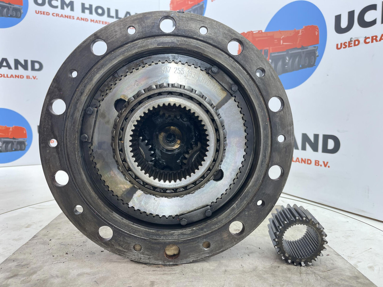 Terex AC 155 planetary gear 22-25-74-40-3pl-H135-46 - محرك السفر - موبايل كرين: صور 5 Terex AC 155 planetary gear 22-25-74-40-3pl-H135-46 - محرك السفر - موبايل كرين: صور 5
