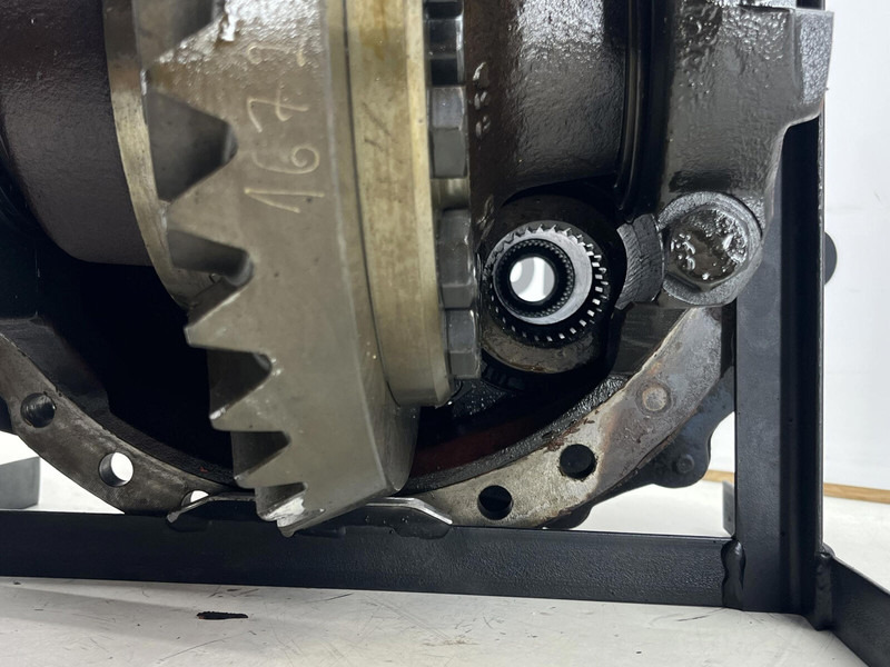 Terex AC 205 mid differential 13x35 axle 3 - التفاضلية والعتاد - الرافعة: صور 5 Terex AC 205 mid differential 13x35 axle 3 - التفاضلية والعتاد - الرافعة: صور 5