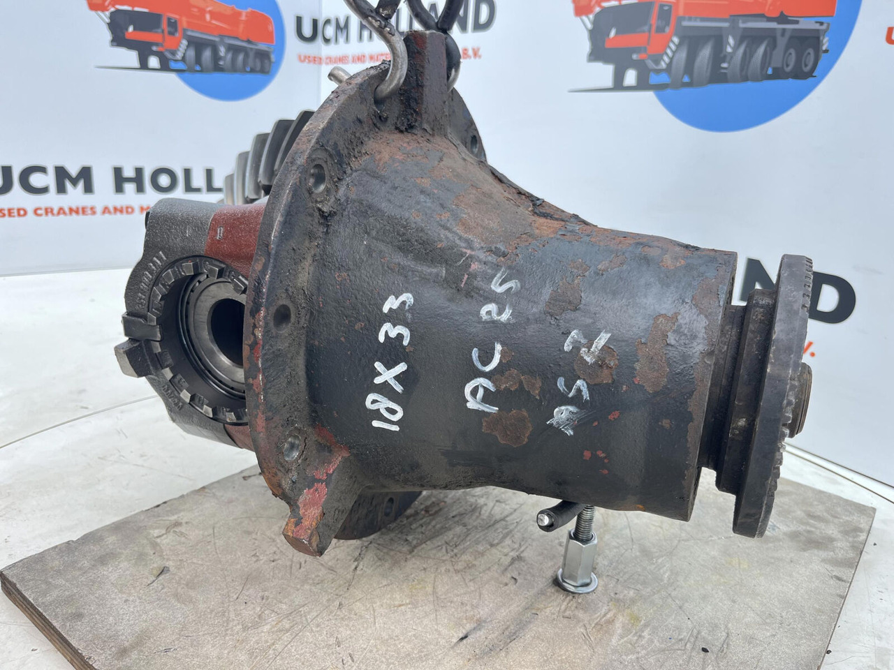 Terex AC 25 End differential 18x33 axle 2 - التفاضلية والعتاد - موبايل كرين: صور 3 Terex AC 25 End differential 18x33 axle 2 - التفاضلية والعتاد - موبايل كرين: صور 3