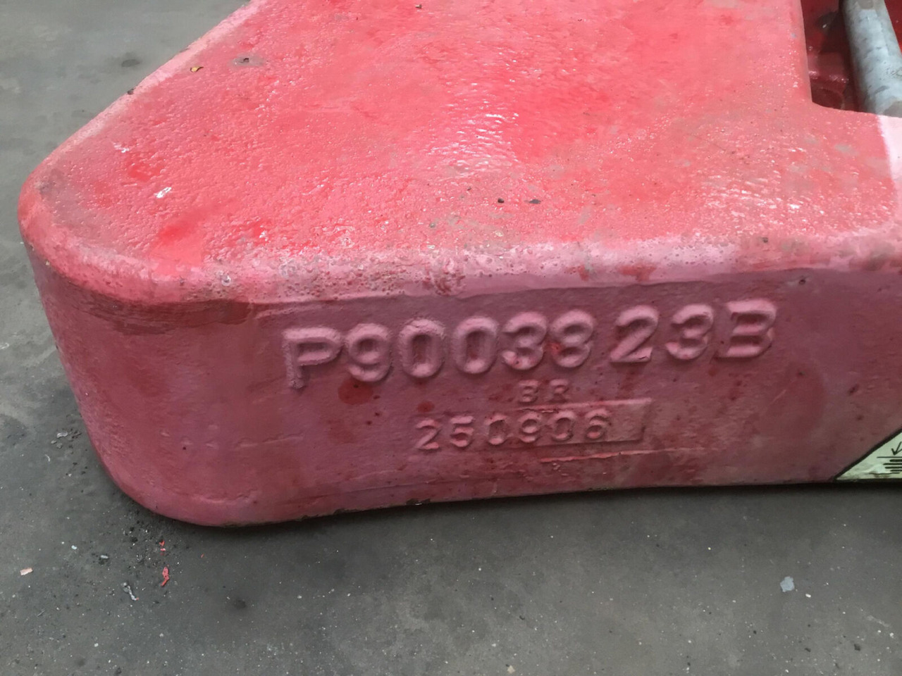 Terex AC 35 counterweight 1,3 ton - ثقل موازن - موبايل كرين: صور 5 Terex AC 35 counterweight 1,3 ton - ثقل موازن - موبايل كرين: صور 5