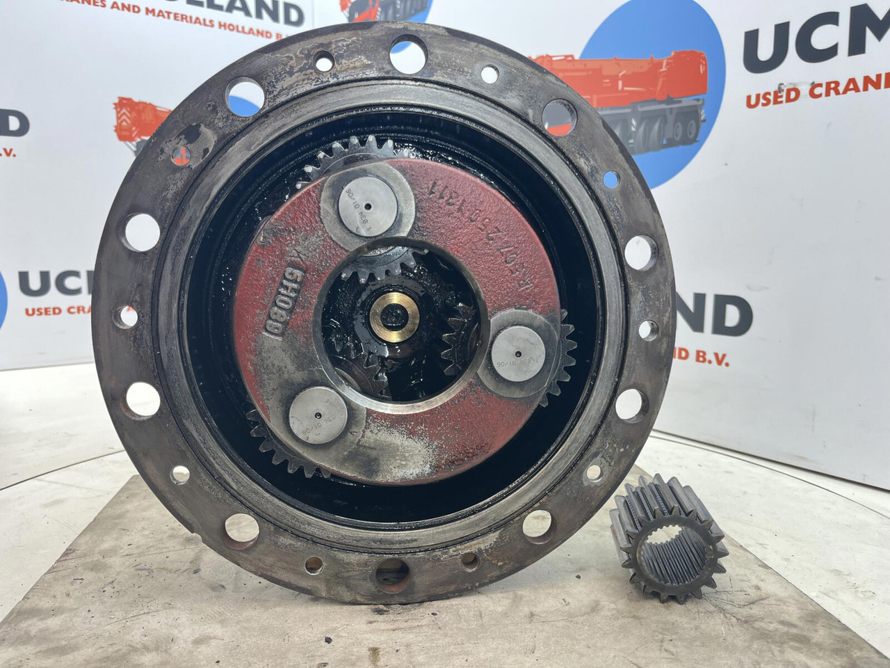 Terex AC 40-1 city planetary drive 17-24-67-32-3pl-H85-42 - محرك السفر - موبايل كرين: صور 5 Terex AC 40-1 city planetary drive 17-24-67-32-3pl-H85-42 - محرك السفر - موبايل كرين: صور 5