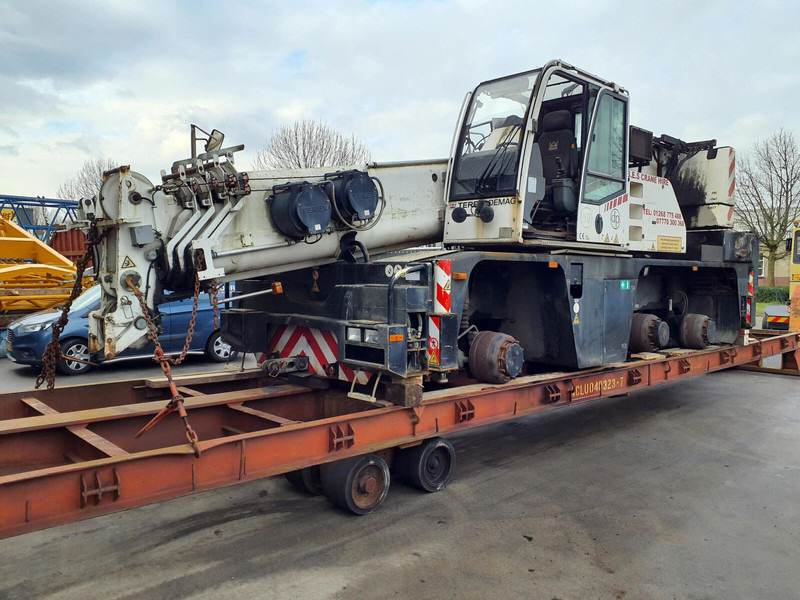 Terex AC 40-1 - رافعة لجميع التضاريس: صور 1 Terex AC 40-1 - رافعة لجميع التضاريس: صور 1