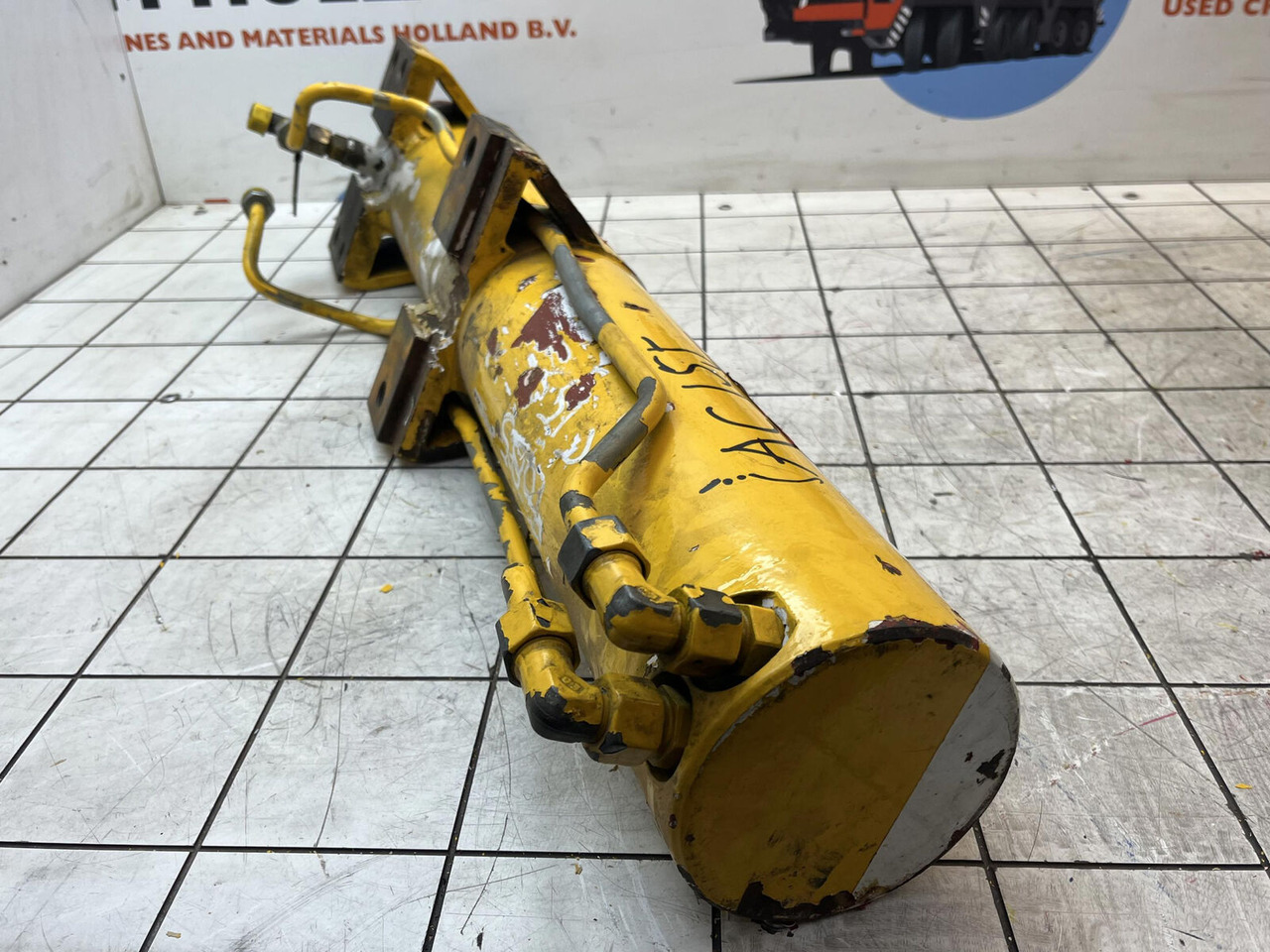 Terex AC 50 / AC 155 support cylinder front - الاسطوانة الهيدروليكية - موبايل كرين: صور 4 Terex AC 50 / AC 155 support cylinder front - الاسطوانة الهيدروليكية - موبايل كرين: صور 4