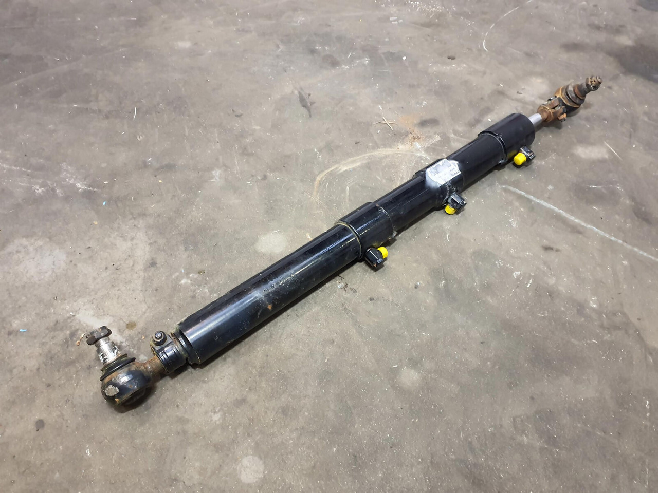 Terex AC 700 Steering Cylinder alxe 8 and 9 - الاسطوانة الهيدروليكية - الرافعة: صور 3 Terex AC 700 Steering Cylinder alxe 8 and 9 - الاسطوانة الهيدروليكية - الرافعة: صور 3