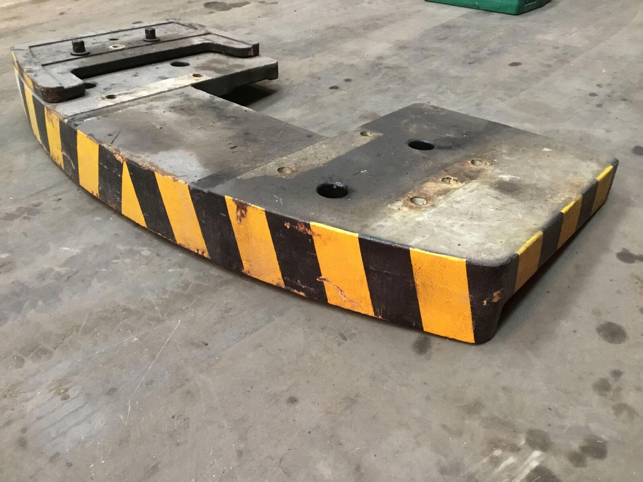 Terex PPM 400 ATT counterweight 1,6 ton - ثقل موازن - موبايل كرين: صور 2 Terex PPM 400 ATT counterweight 1,6 ton - ثقل موازن - موبايل كرين: صور 2