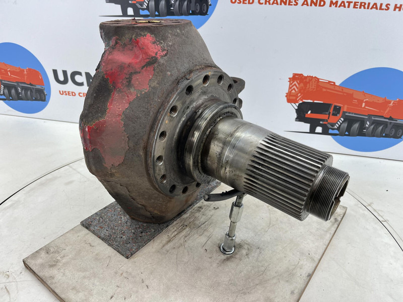 Terex Terex Demag AC 35 Steering knuckle 16 holes axle 2 left - مفصل التوجيه - الرافعة: صور 3 Terex Terex Demag AC 35 Steering knuckle 16 holes axle 2 left - مفصل التوجيه - الرافعة: صور 3