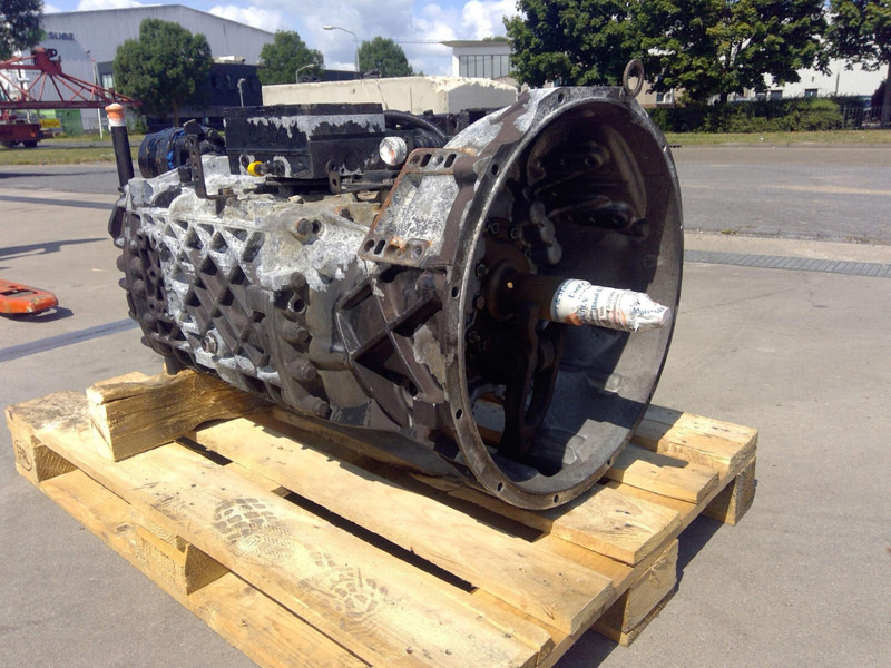 ZF ATF 60-4 gearbox ZF ECOSPLIT 16 S 151 - علبة التروس - الرافعة: صور 1 ZF ATF 60-4 gearbox ZF ECOSPLIT 16 S 151 - علبة التروس - الرافعة: صور 1