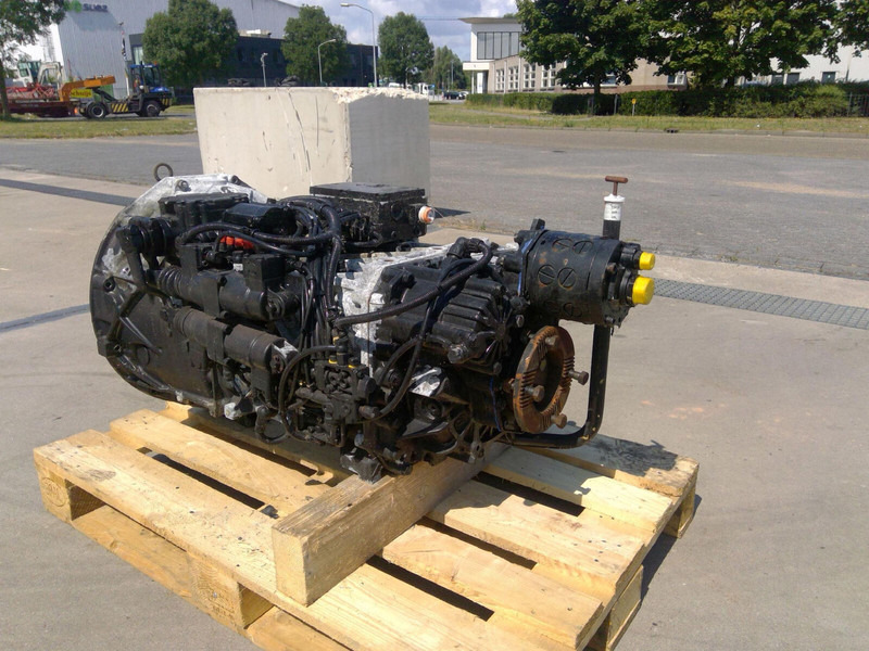 ZF ATF 60-4 gearbox ZF ECOSPLIT 16 S 151 - علبة التروس - الرافعة: صور 2 ZF ATF 60-4 gearbox ZF ECOSPLIT 16 S 151 - علبة التروس - الرافعة: صور 2